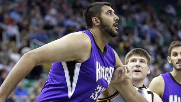 NBA: Sim Bhullar Scores His First Points For Sacramento Kings - BBC Sport