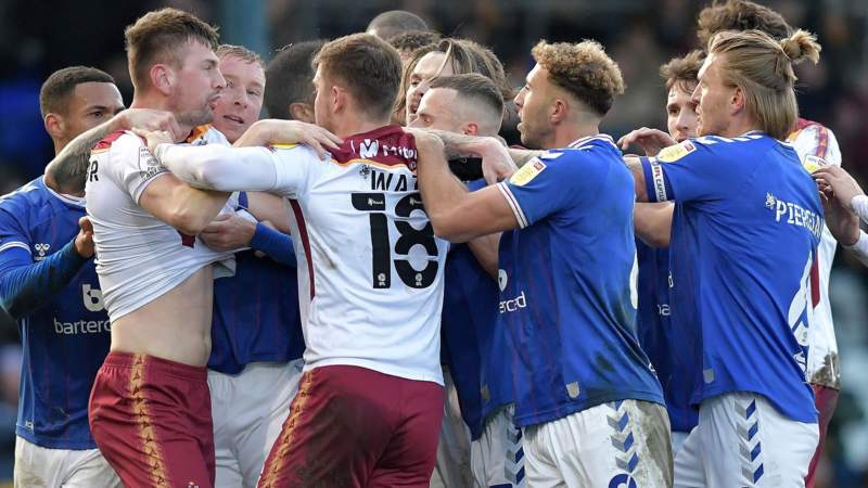 The Bradford City Defeat Middlesbroughs Transfer Strategy In Question - 3pcijbr