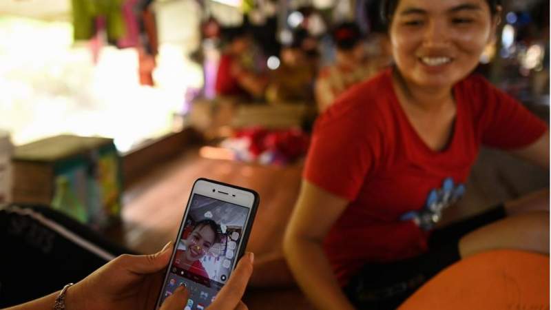 Chính quyền Việt Nam đẩy mạnh kiểm soát mạng xã hội, thắt chặt quản lý livestream