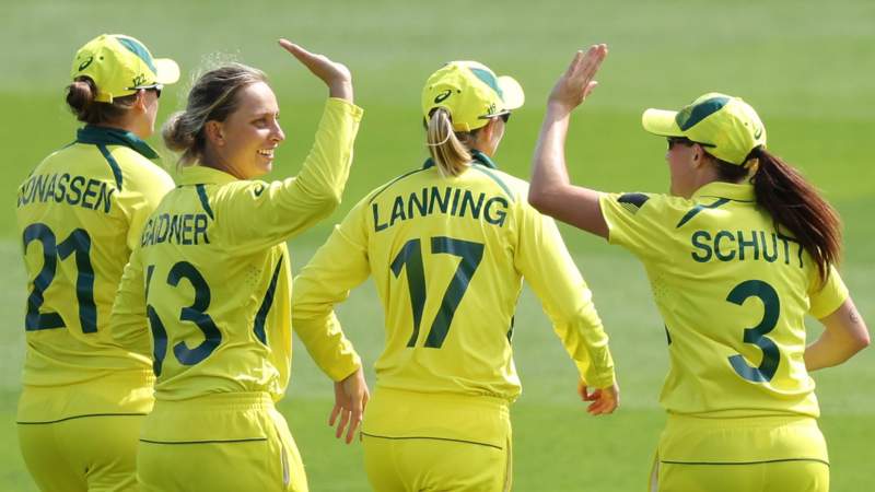 England Women's Cricket Team | BBC Sport