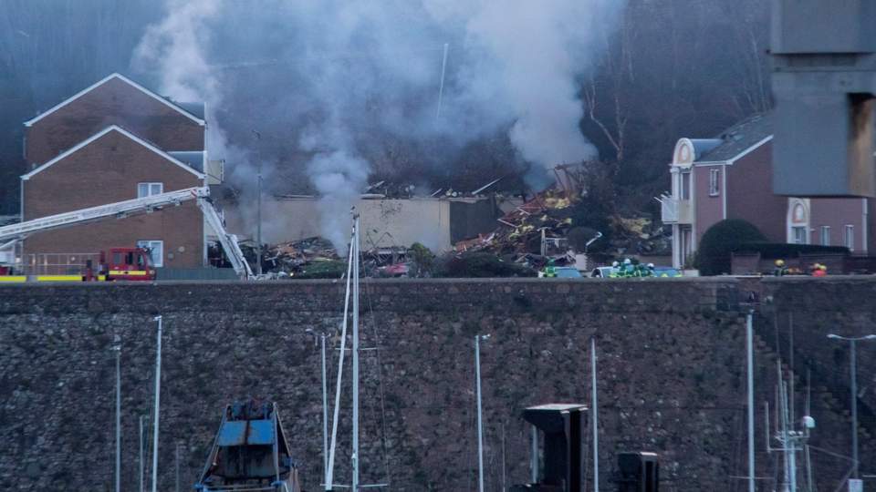 Jersey explosion Three killed, about a dozen missing in 'devastating