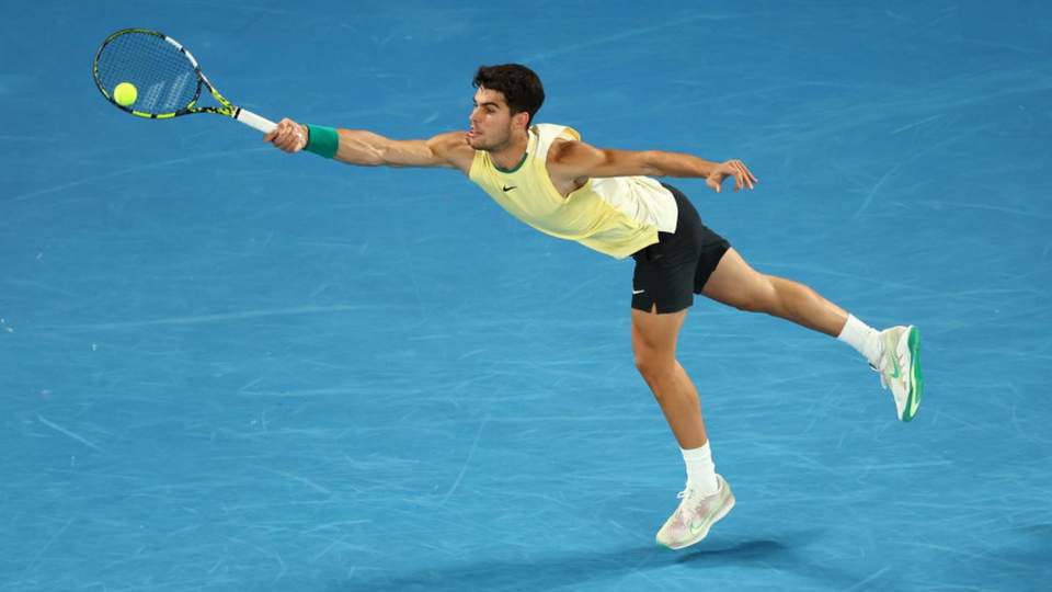 Australian Open 2024 LIVE Zverev beats Alcaraz after wins for Medvedev