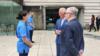 Встреча принца Чарльза с медицинским персоналом
