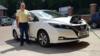Джон Уэтерли со своим Nissan Leaf
