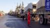 Колонна из 31 грузовика готовится к отправлению для доставки помощи в западную сельскую часть Алеппо, Сирия, 19 сентября 2016 г.