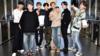 Ви, Шуга, Джин, Чонгук, RM, Чимин и Джей-Хоуп из K-Pop группы BTS посещают Эмпайр-стейт-билдинг 21 мая 2019 г.