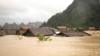 Дома в провинции Куангбинь были затоплены паводковыми водами