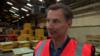 Джереми Хант выступает во время посещения фабрики в Вустершире