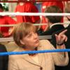 Ангела Меркель посетила спортивный комплекс «Куцкнест» 20 июня 2011 г. во Франкфурте-на-Майне, Германия