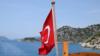 Флаг Турции на корабле