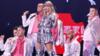 Певица Тейлор Свифт выступает на сцене во время гала-концерта Всемирного торгового фестиваля Alibaba 11.11 2019 года на Mercedes-Benz Arena 10 ноября 2019 года в Шанхае, Китай. (