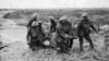 Солдаты в грязи в битве при Пашендейле