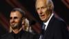 Ринго Старр и Джордж Мартин произносят приветственную речь на церемонии вручения премии Грэмми в Лос-Анджелесе