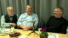 Брайан Кинан, Терри Андерсон и Джон Маккарти на литературном фестивале Ростревор