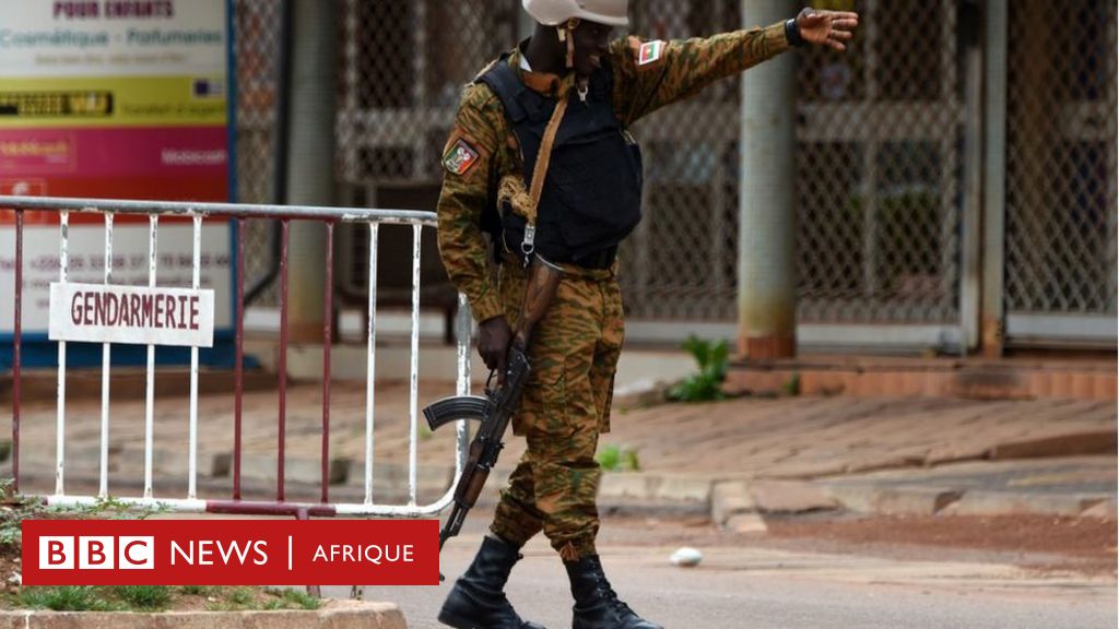 Un policier tué dans une triple attaque au Burkina