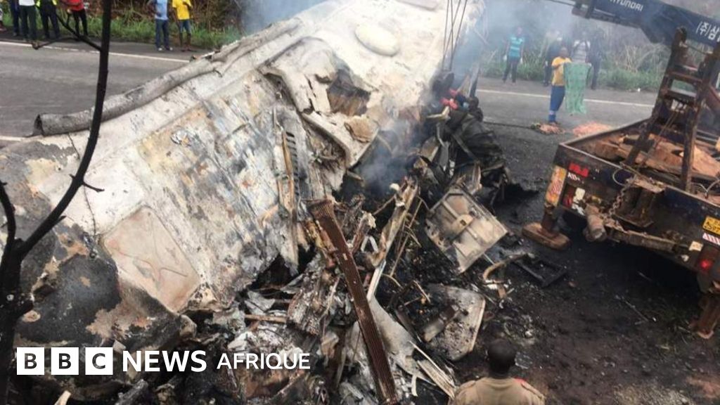 50 Morts Dans Un Accident De La Route Au Ghana Bbc News Afrique