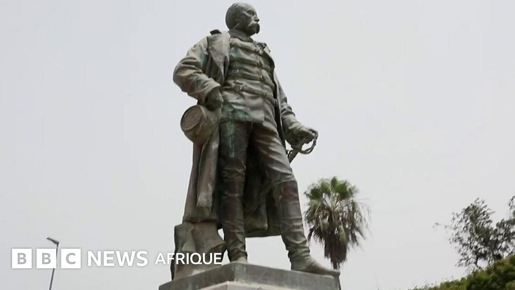 Dans la ville sénégalaise de St Louis, la statue de Louis Faidherbe