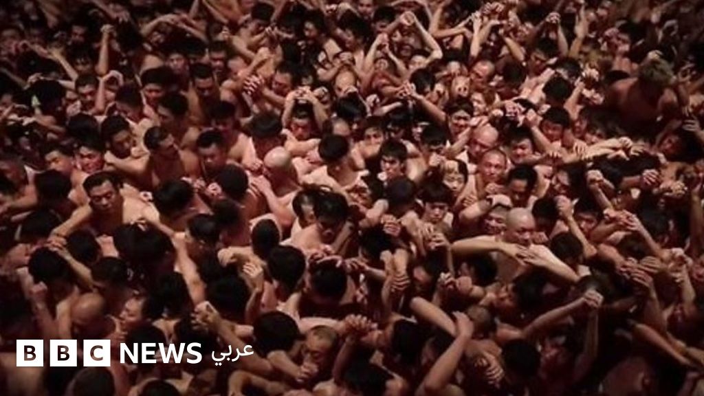 لماذا يحرص الآلاف على المشاركة في مهرجان العري الياباني Bbc News عربي