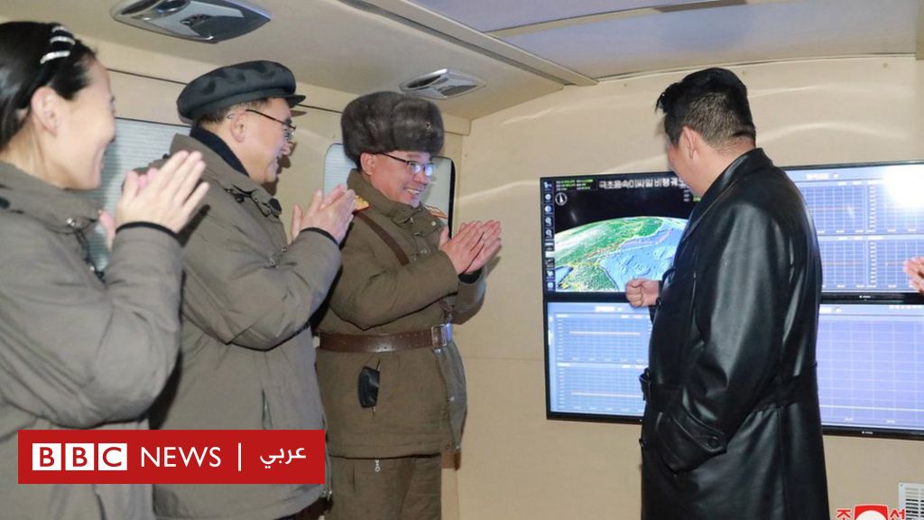 كوريا الشمالية: إطلاق صاروخ جديد تفوق سرعته سرعة الصوت بإشراف كيم جونغ أون