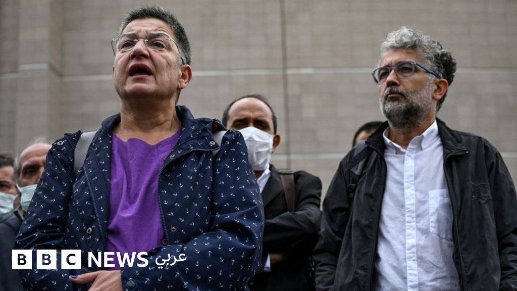 اعتقال رئيسة نقابة الأطباء التركية بتهمة “الدعاية للإرهاب” – BBC News عربي اعتقال رئيسة نقابة الأطباء التركية بتهمة “الدعاية للإرهاب” – BBC News عربي