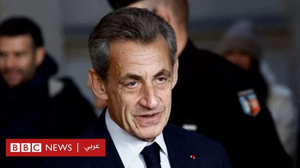 Sarkozy : L’ancien président français porte un bracelet électronique et est enfermé chez lui après avoir confirmé un verdict le condamnant pour corruption