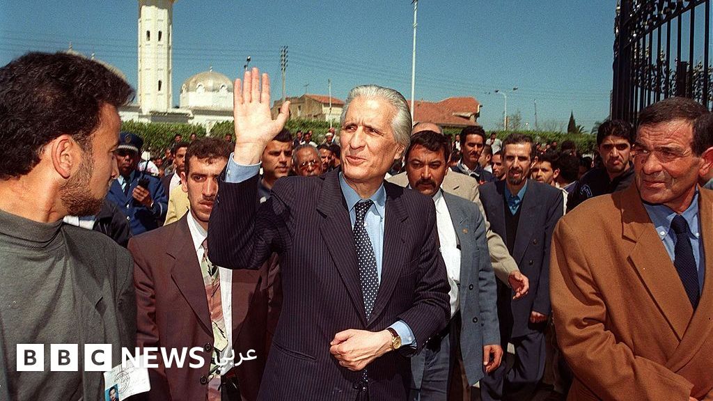 مسيرة أحمد طالب الإبراهيمي من جمعية العلماء المسلمين إلى وزارة الخارجية الجزائرية
