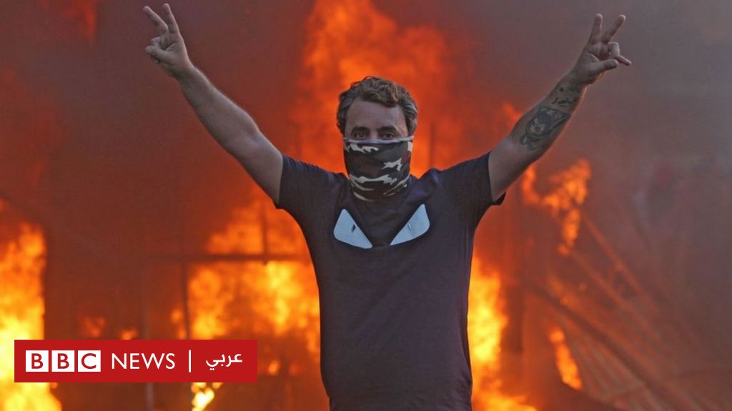 مظاهرات العراق: الصدر يدعو الحكومة للاستقالة والتحضير لانتخابات مبكرة بإشراف أممي - BBC News Arabic