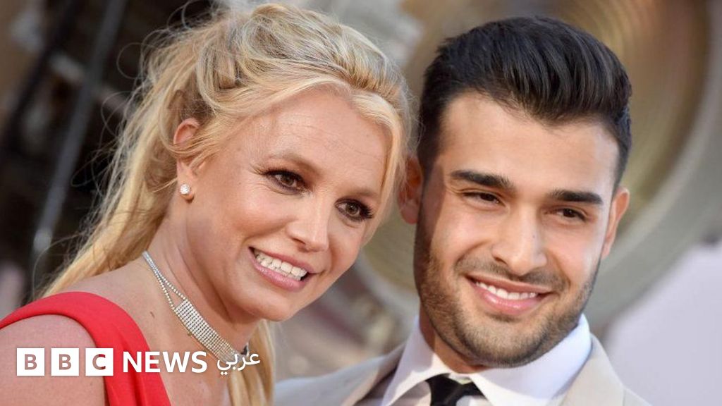 بريتني سبيرز: تقارير تفيد بانفصال نجمة البوب عن زوجها سام أصغري – BBC News عربي بريتني سبيرز: تقارير تفيد بانفصال نجمة البوب عن زوجها سام أصغري – BBC News عربي