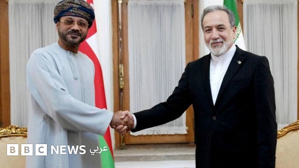 إيران وعُمان يبحثان اتفاقاً لإنشاء ممر ملاحي مؤقت في مضيق هرمز