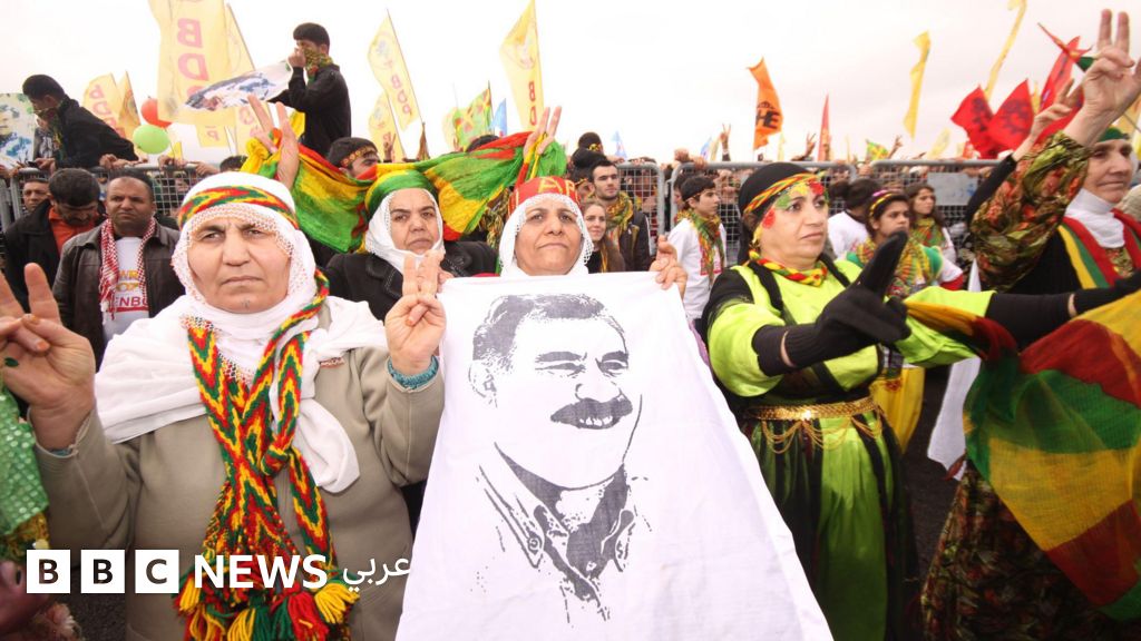 آلام تقابلها آمال بانتهاء صراع امتد لأربعة عقود بين تركيا والأكراد