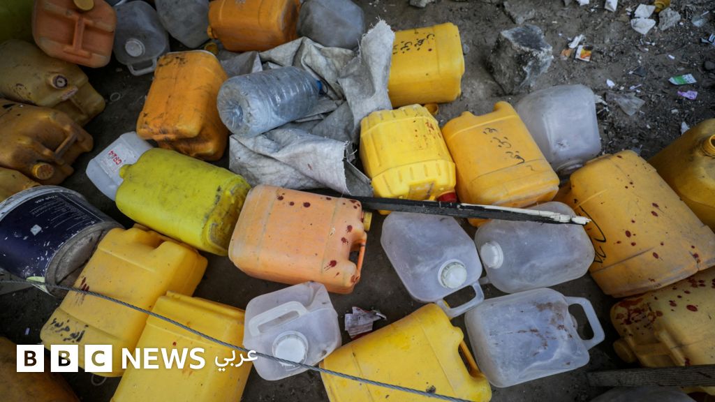 حرب غزة: قتلى وجرحى بينهم أطفال إثر غارة قرب نقطة توزيع مياه وسط غزة، والجيش الإسرائيلي يقول إنها ”خلل فني” - BBC News عربي