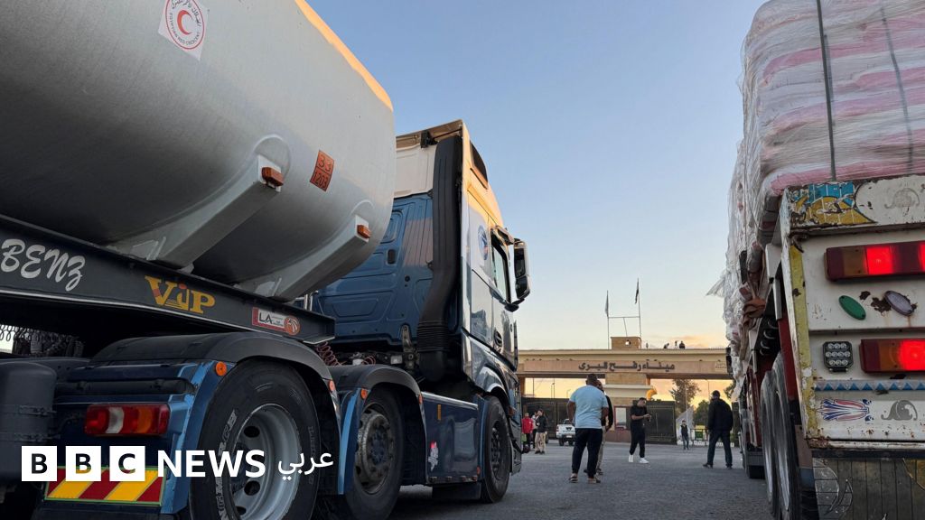 حماس تعيد رفات أربع رهائن آخرين، وإسرائيل "تقرر فتح معبر رفح" لإدخال المساعدات لقطاع غزة