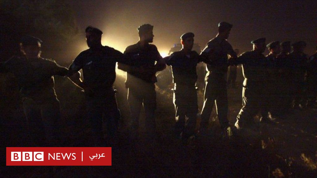 حرب غزة: ”إسرائيل ترتكب جرائم حرب” - إيهود أولمرت في هآرتس - BBC News عربي