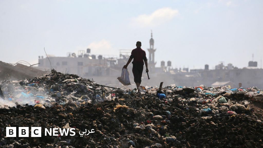 حرب غزة: حماس توافق على الإفراج عن 10 رهائن ضمن محادثات وقف النار، ونتنياهو يدعم إبرام الصفقة ”لكن ليس بأي ثمن” - BBC News عربي