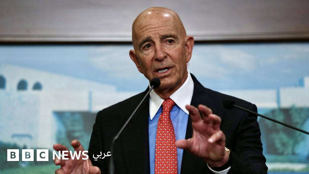 توماس براك يصف سلوك صحافيين في القصر الجمهوري اللبناني بـ”حيواني”، وصحفيون يردون - BBC News عربي