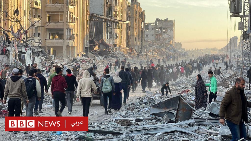 حرب غزة: نشوة الفرح تتلاشى مع عودة النازحين إلى منازلهم المدمرة - BBC News عربي