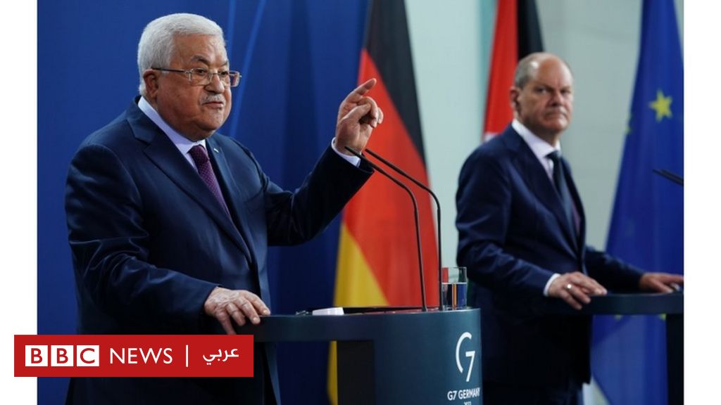 Palestinian President Mahmoud Abbas raises a storm of criticism in Germany and Israel with reviews on the Holocaust