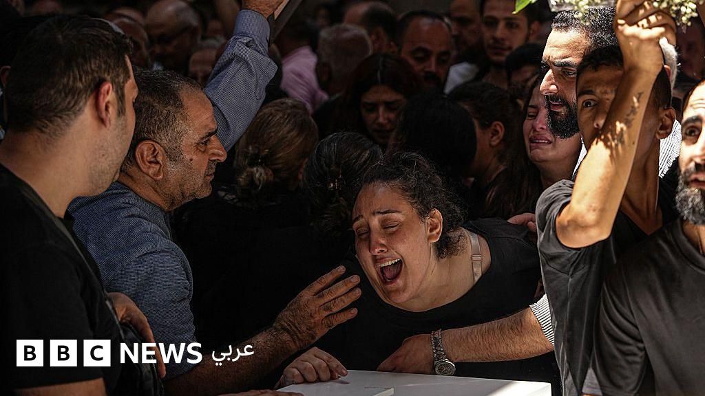 "لم نعد آمنين هنا" - مسيحيون في سوريا يخشون على مستقبلهم بعد تفجير كنيسة مار إلياس