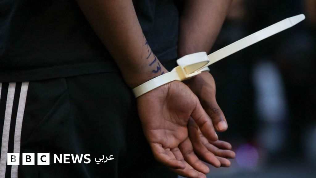 مقتل جورج فلويد كيف ي عامل السود أمام القانون في الولايات المتحدة Bbc News عربي