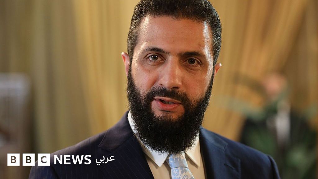 الرئيس السوري أحمد الشرع يعتذر لأهالي دير الزور: "أهل الدير حبايبنا وعزوتنا وتاج على الراس"، ما القصة؟ 