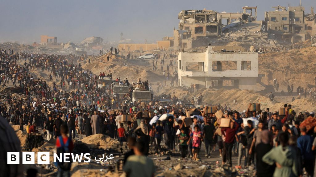حرب غزة: مقتل العشرات من منتظري المساعدات جنوب القطاع - BBC News عربي