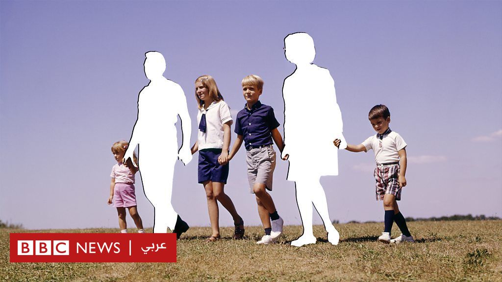 متى يكون الابتعاد عن الوالدَين ضرورة؟ - BBC News عربي