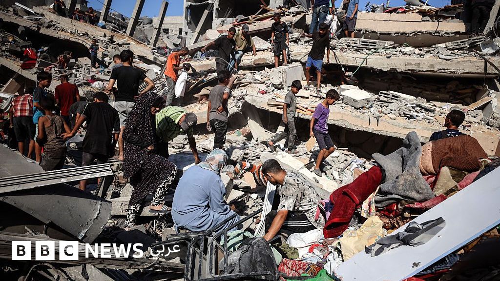 قمة عربية إسلامية في الدوحة الأثنين، والجيش الإسرائيلي يعلن نزوح أكثر من 250 ألف شخص من مدينة غزة