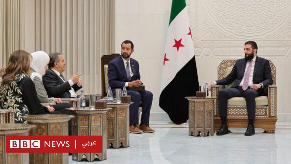 الشرع يرى ترامب "الرجل الوحيد القادر على إصلاح هذه المنطقة" - في عرض الصحف