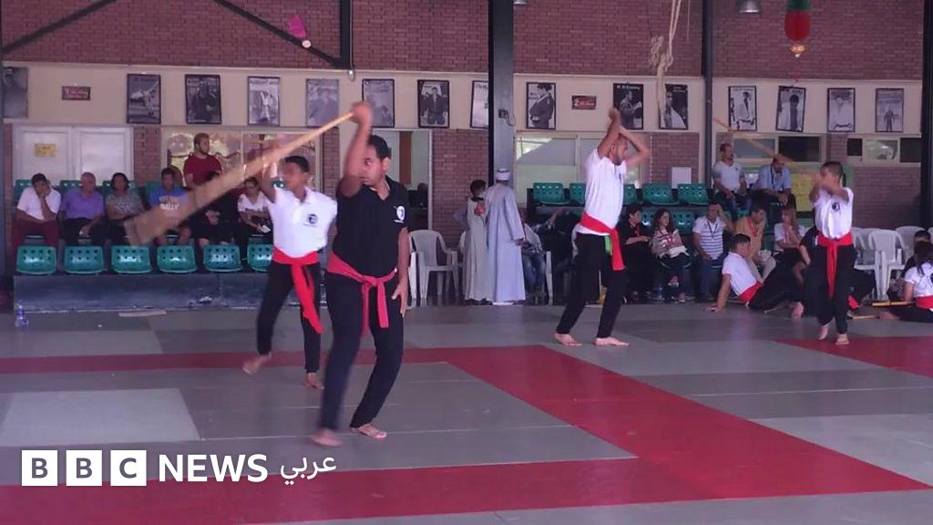 مصر: النساء ينافسن الرجال في "فن التحطيب"