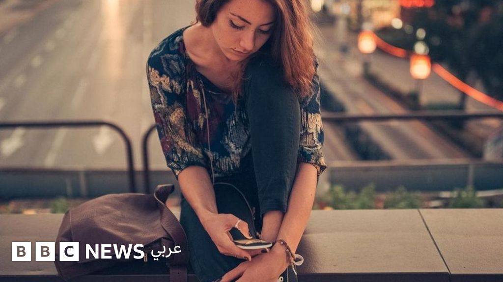أسرار صحتك النفسية تفضحها مواقع التواصل الاجتماعي Bbc News عربي