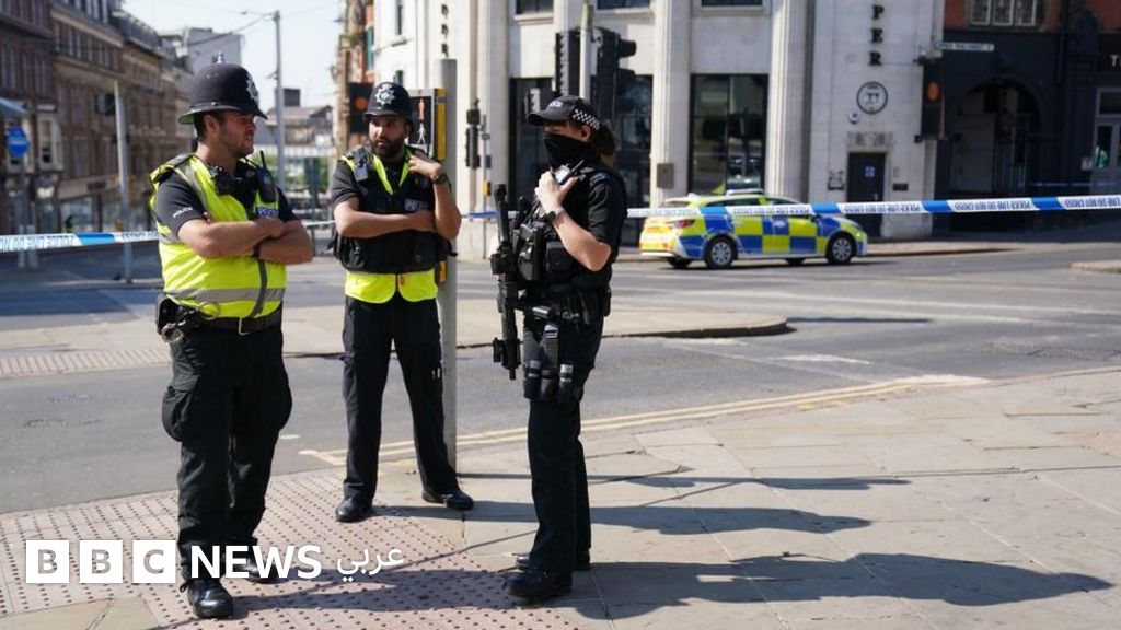 ثلاثة قتلى ومحاولة دهس ثلاثة آخرين في حوادث بمدينة نوتنغهام البريطانية – BBC News عربي