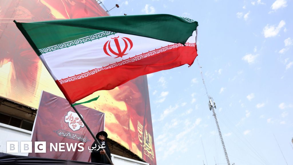 إيران تهدد بالانتقال إلى “نهج هجومي” إذا أخفقت المساعي الدبلوماسية مع الولايات المتحدة