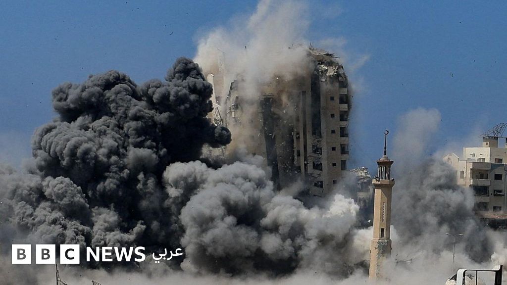 برج مشتهى: الجيش الإسرائيلي يستهدف برجاً في مدينة غزة ضمن حملة عسكرية لاستهداف مبانٍ متعددة الطوابق - BBC News عربي