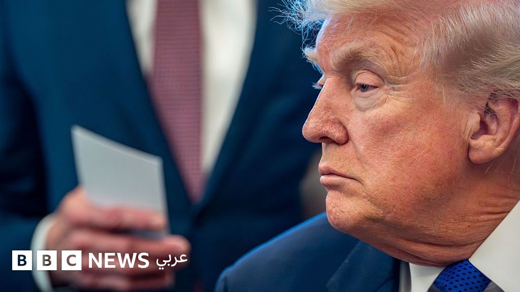 ترامب يؤكد أن المحادثات جارية مع إيران وسط "توجه سفن كبيرة نحوها"، ولقاء متوقع بين ويتكوف وعراقجي خلال أيام في تركيا 